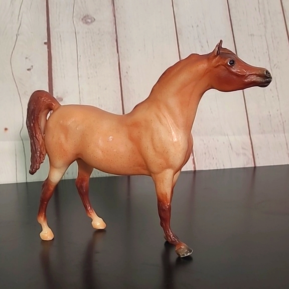 Breyer Arabian Matte Red Roan Champion is Born Horse Figurine Collectible Toy - Picture 9 of 17